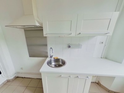 APPARTEMENT T7 A LOUER - LYON 6EME ARRONDISSEMENT - 219.09 m2 - 2230 € charges comprises par mois