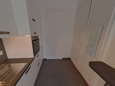 APPARTEMENT T7 A LOUER - LYON 7EME ARRONDISSEMENT Universites - 209.82 m2 - 2570€ charges comprises par mois